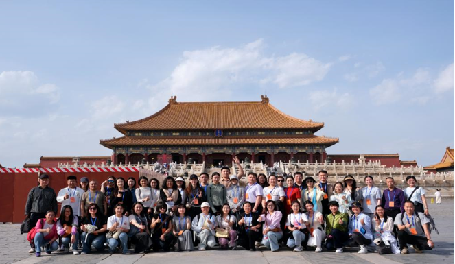 以青春力量賦能民族團結故事傳播 ——北疆小紅馬大學生講解團成員進京參訓