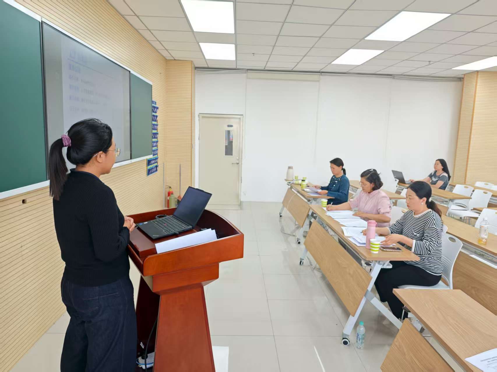 我院舉辦呼和浩特民族學院第五屆 課程思政教學比賽初賽